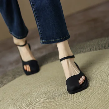 Yaz Yeni kadın Sandalet Burnu açık Sandalet Rahat Çok Yönlü Düz Tabanlı Sandalet wl-x080